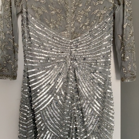 Evening dress - Picture 5 of 16